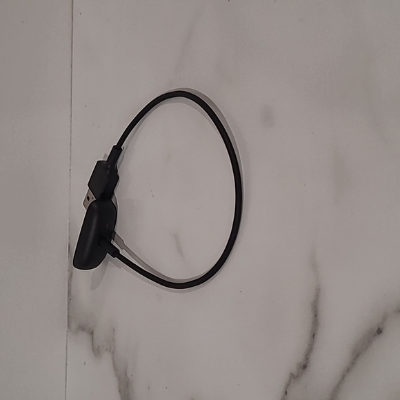 Fitbit charger brand new no box. - Picture 1 of 3